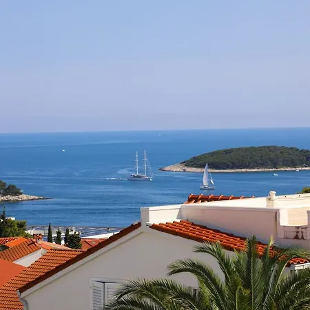 Stella Maris, Hvar - With A Balcony And A Stunning Sea View Casa de hóspedes