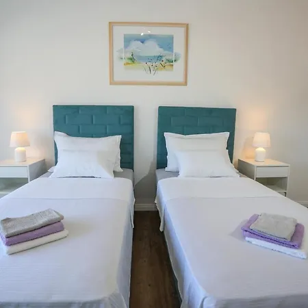 Stella Maris Hvar - Sea View With Balcony Pensjonat Hvar Town